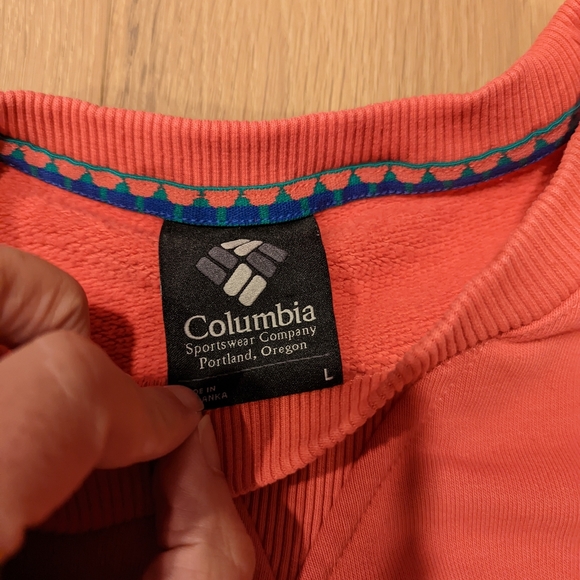 Columbia Pinkish Crewneck Sweatshirt - Picture 2 of 5